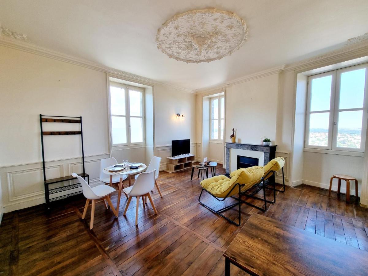 Ferienwohnung Superbe T2 Lumineux Avec Fibre Angoulême Exterior foto